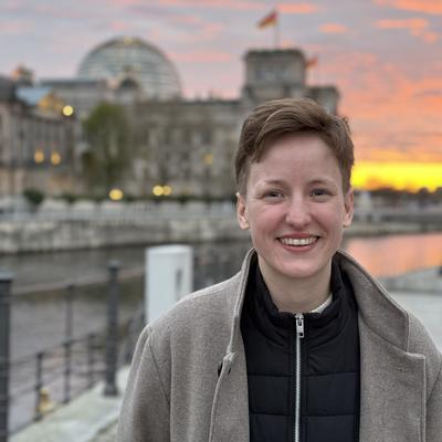 RebeccaLenhard's avatar